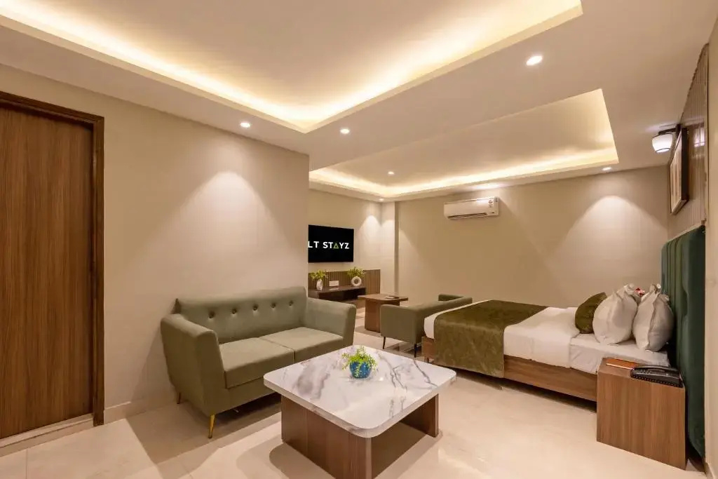 Photo - Saltstayz Premier - Paschim Vihar