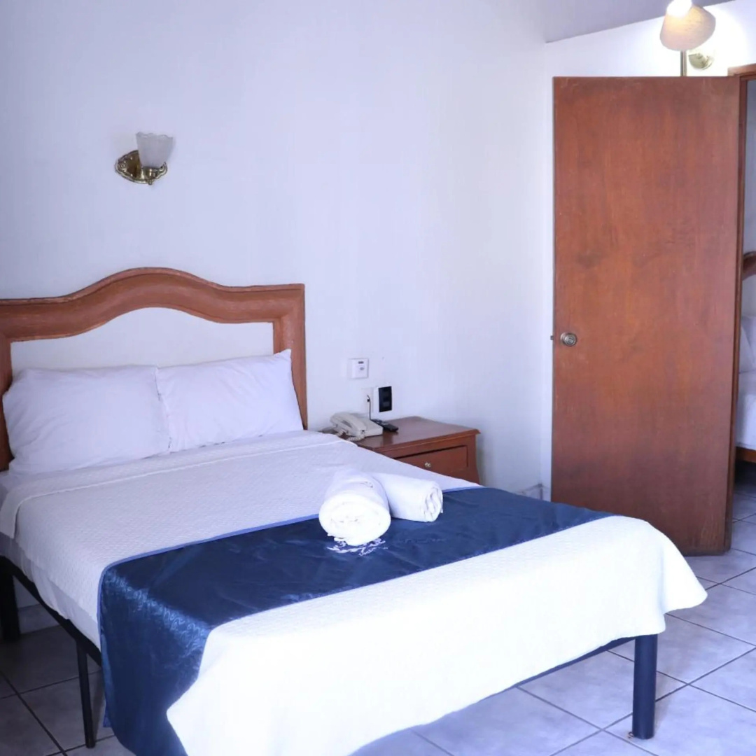 Photo - Hotel Frances