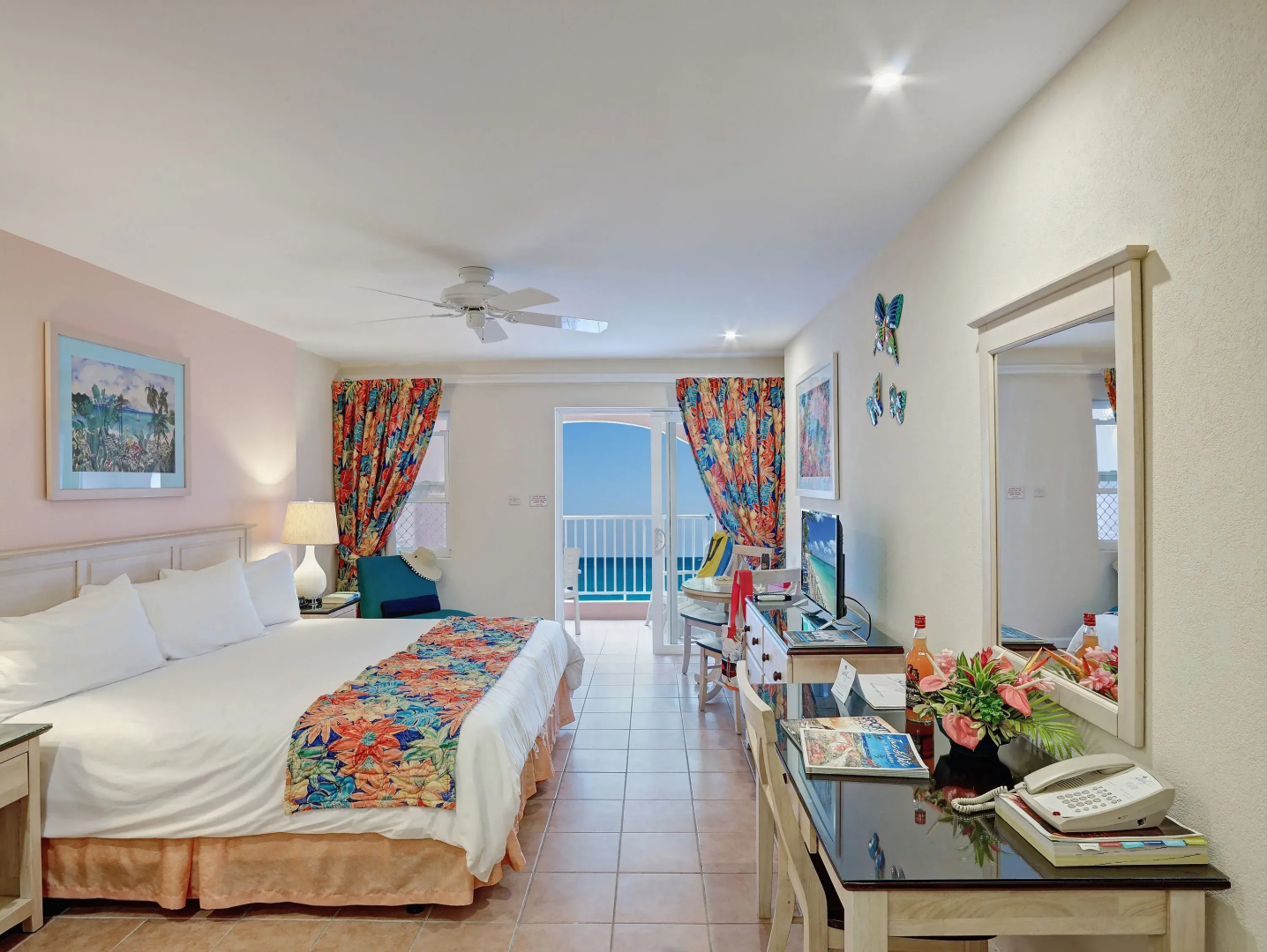 Photo - Butterfly Beach Hotel