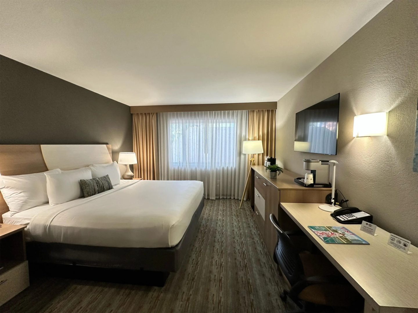 Photo - Best Western Plus Atlantic Beach Resort