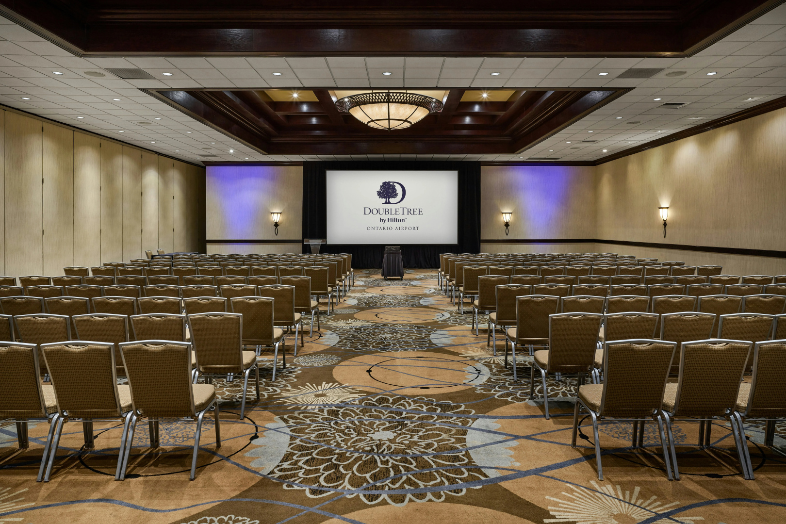 Foto - DoubleTree by Hilton Ontario Airport