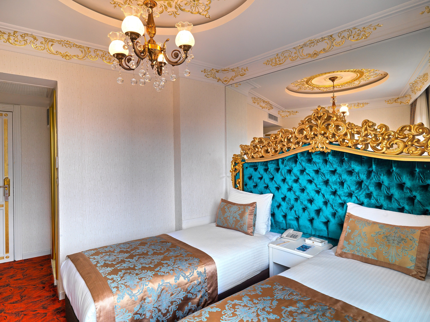 Foto - White Monarch Hotel