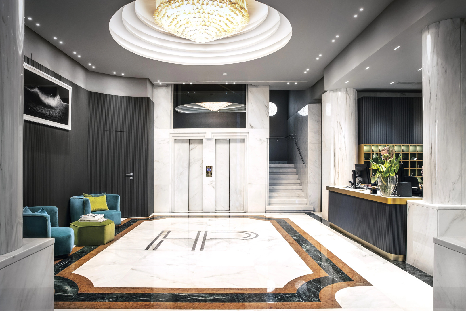 Foto - Hotel Plaza e de Russie - Relais & Châteaux