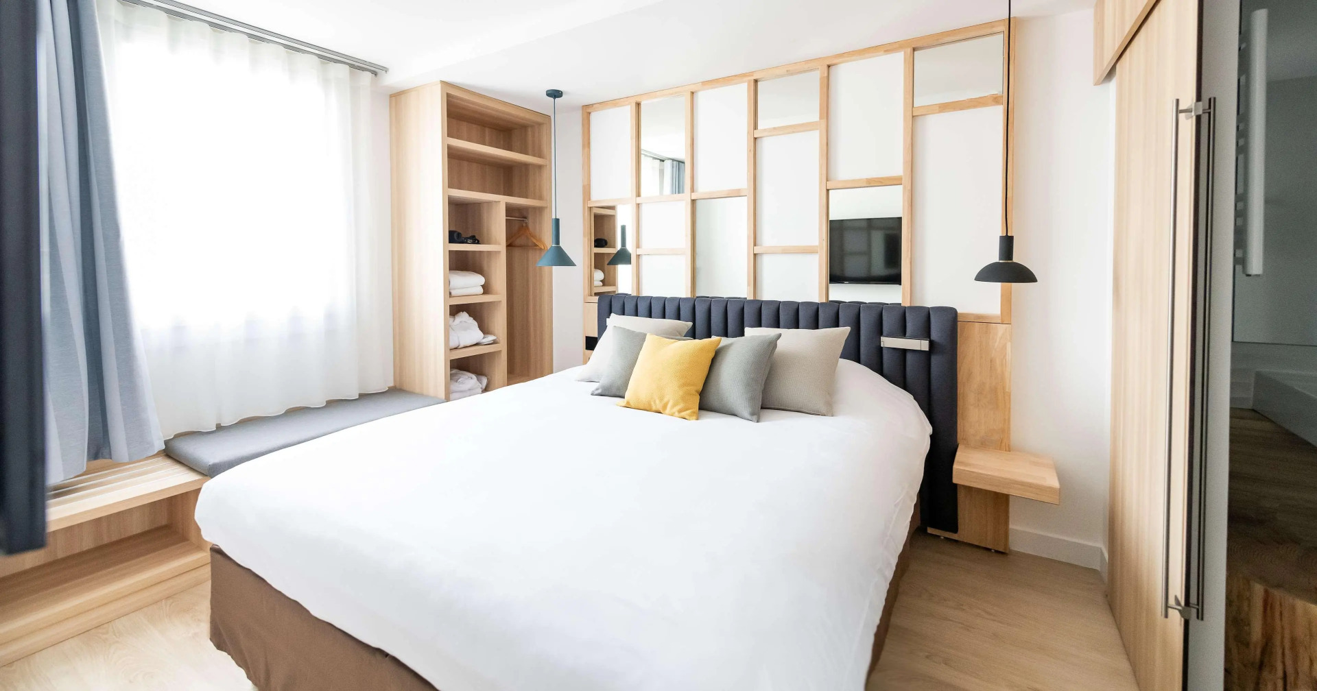 Foto - Campanile PRIME - Suresnes - La Défense