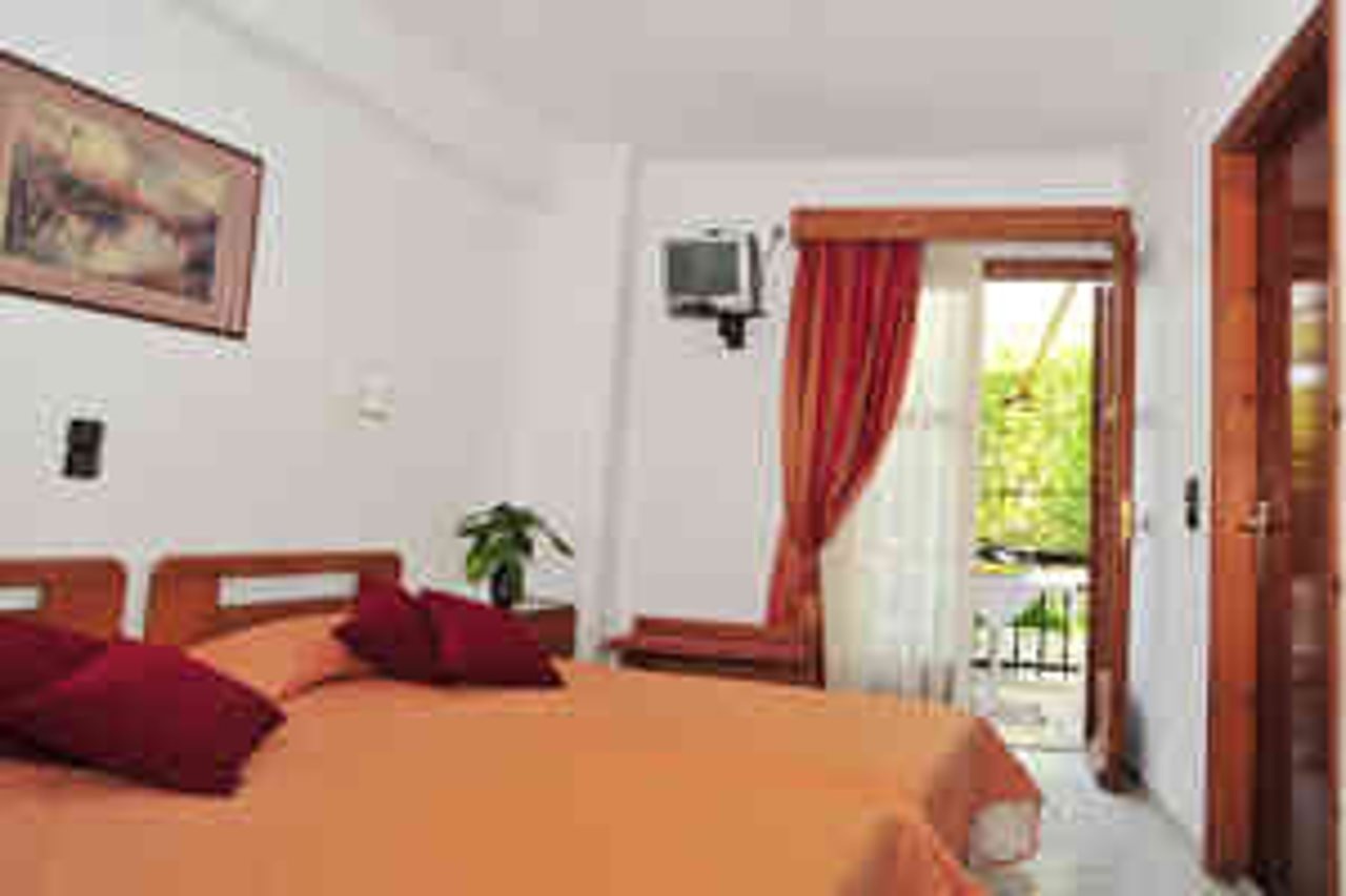 Sama Hotel