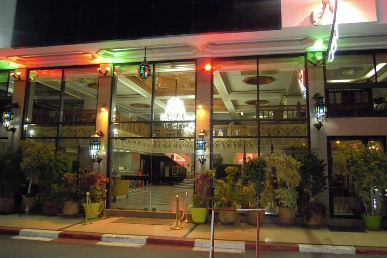 Photo - Majliss Hotel