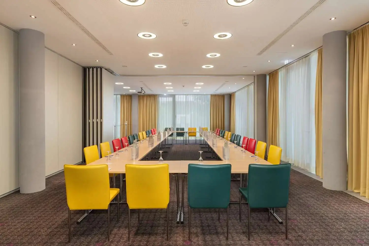 Photo - DoubleTree by Hilton Frankfurt Niederrad