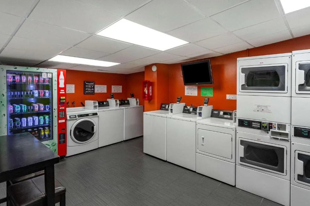 Photo - Best Western The Plaza Hotel Honolulu Airport - Free Breakfast