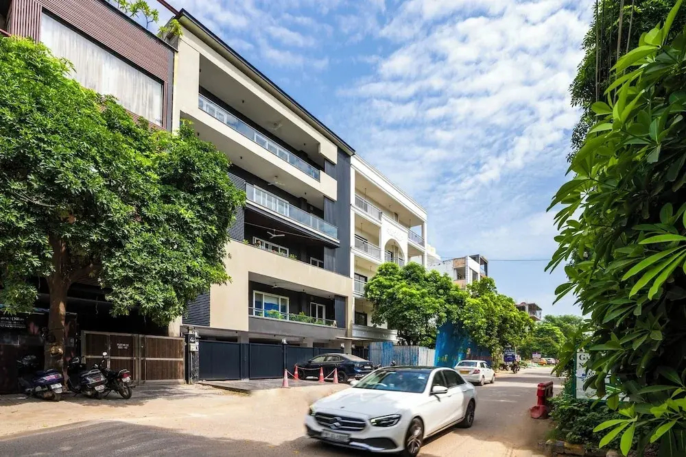 Photo - LiveAway Gurugram, Golf Course Road by PACK