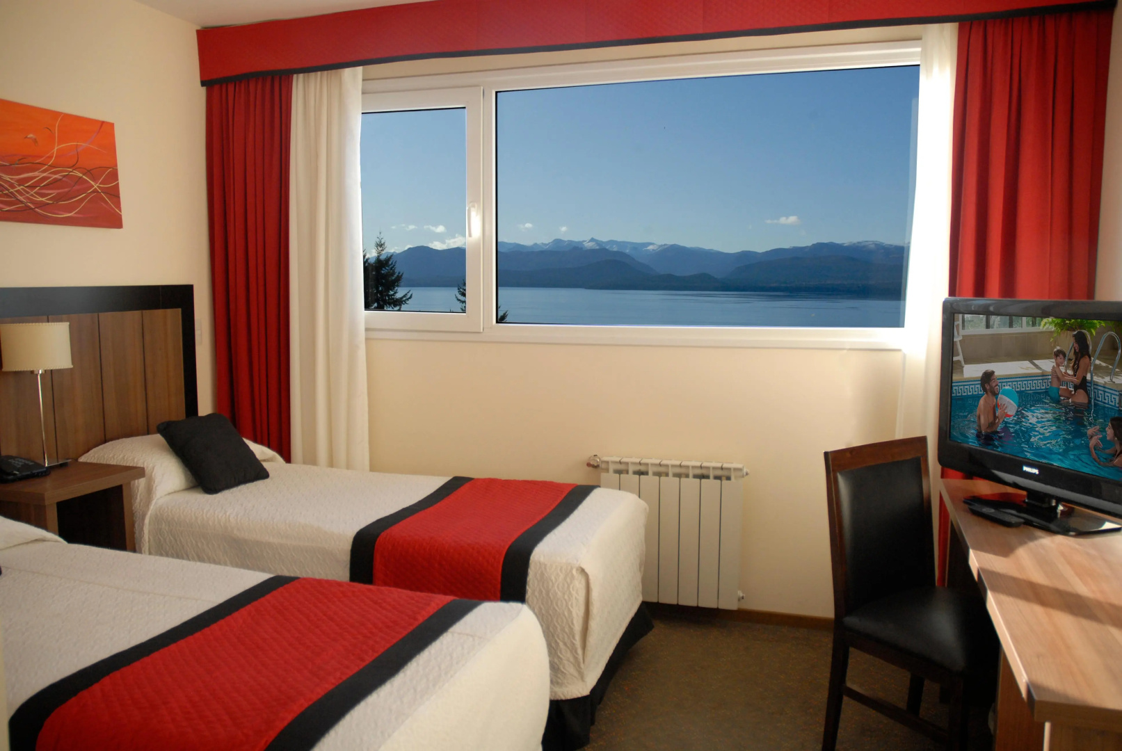 Photo - Huinid Pioneros Hotel