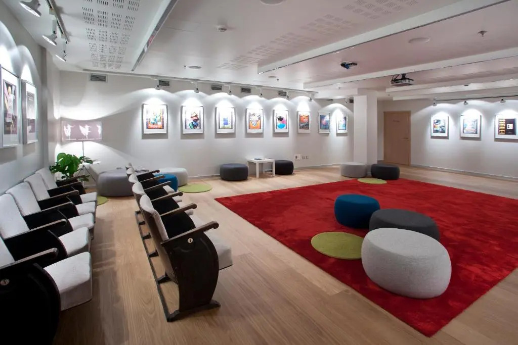 Photo - Hotel Zinema7