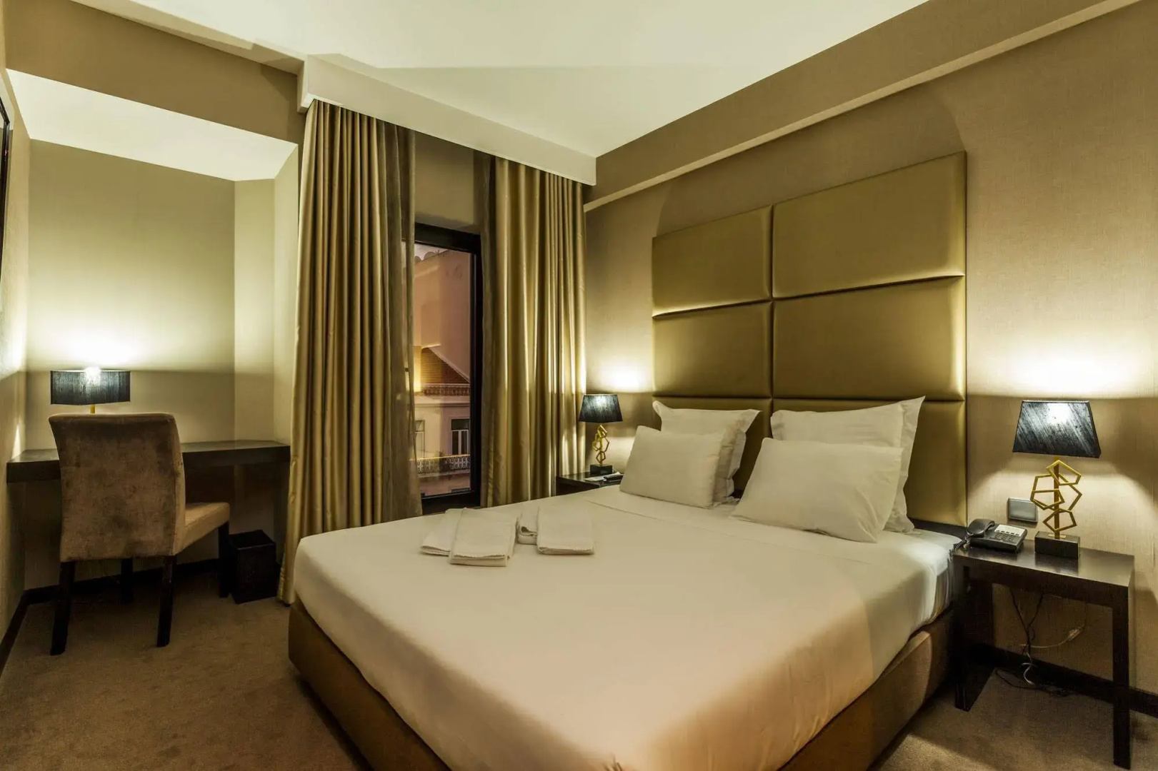 Photo - Czar Lisbon Hotel