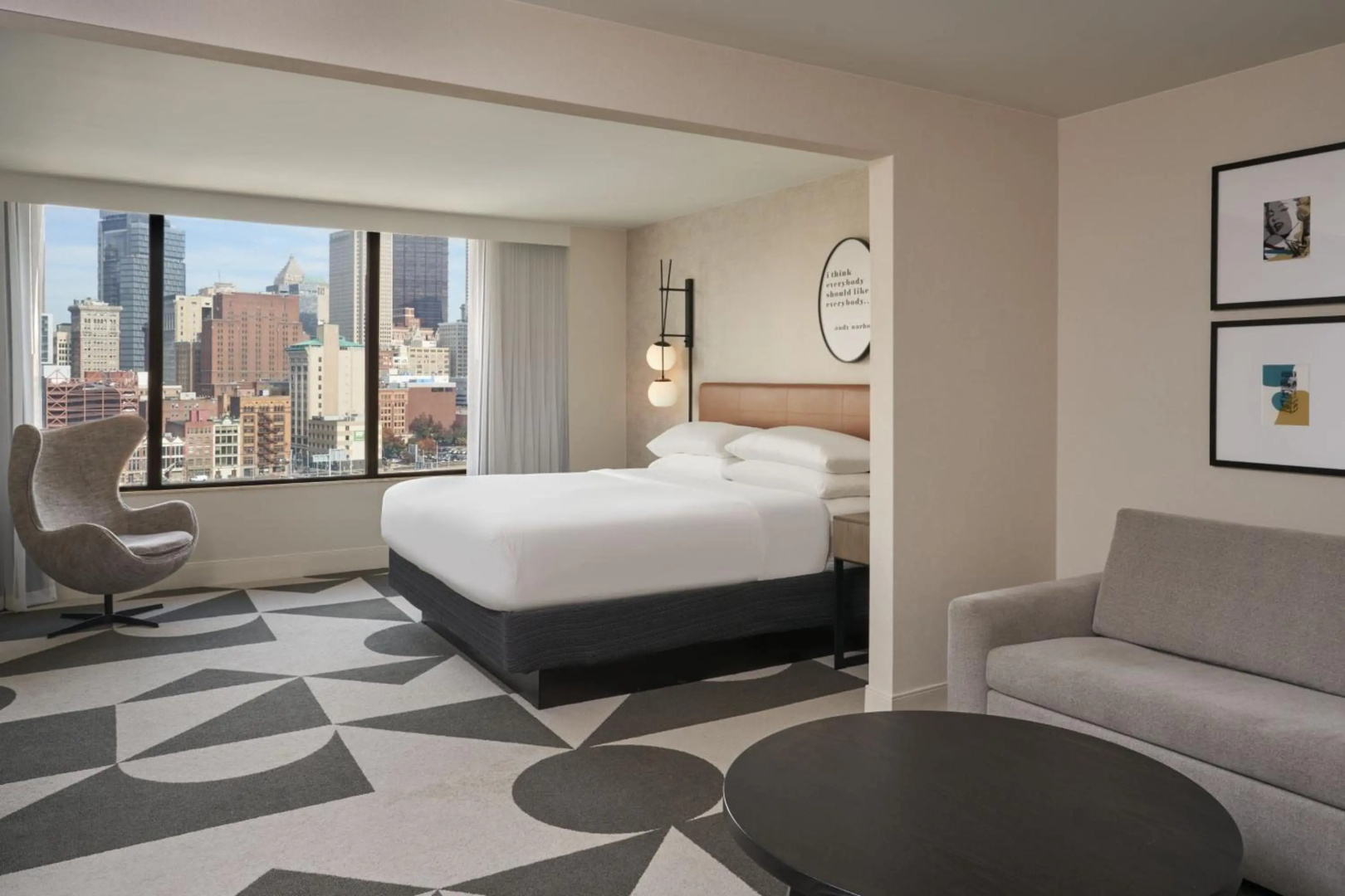 Photo - Sheraton Pittsburgh Hotel at Station Square
