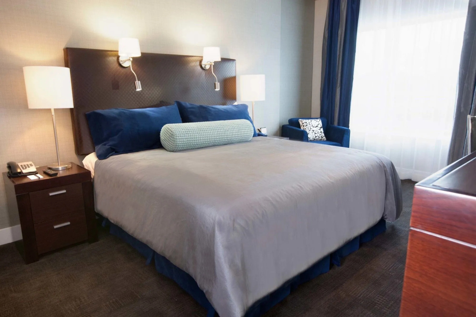 Photo - Sandman Signature Langley Hotel