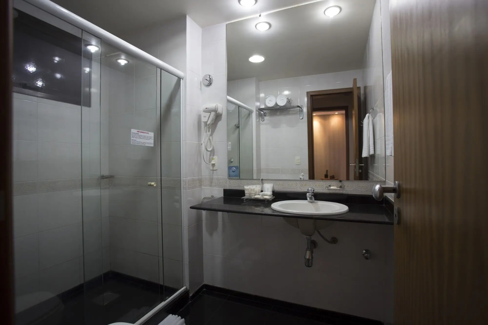 Foto - Quality Suites Vila Velha