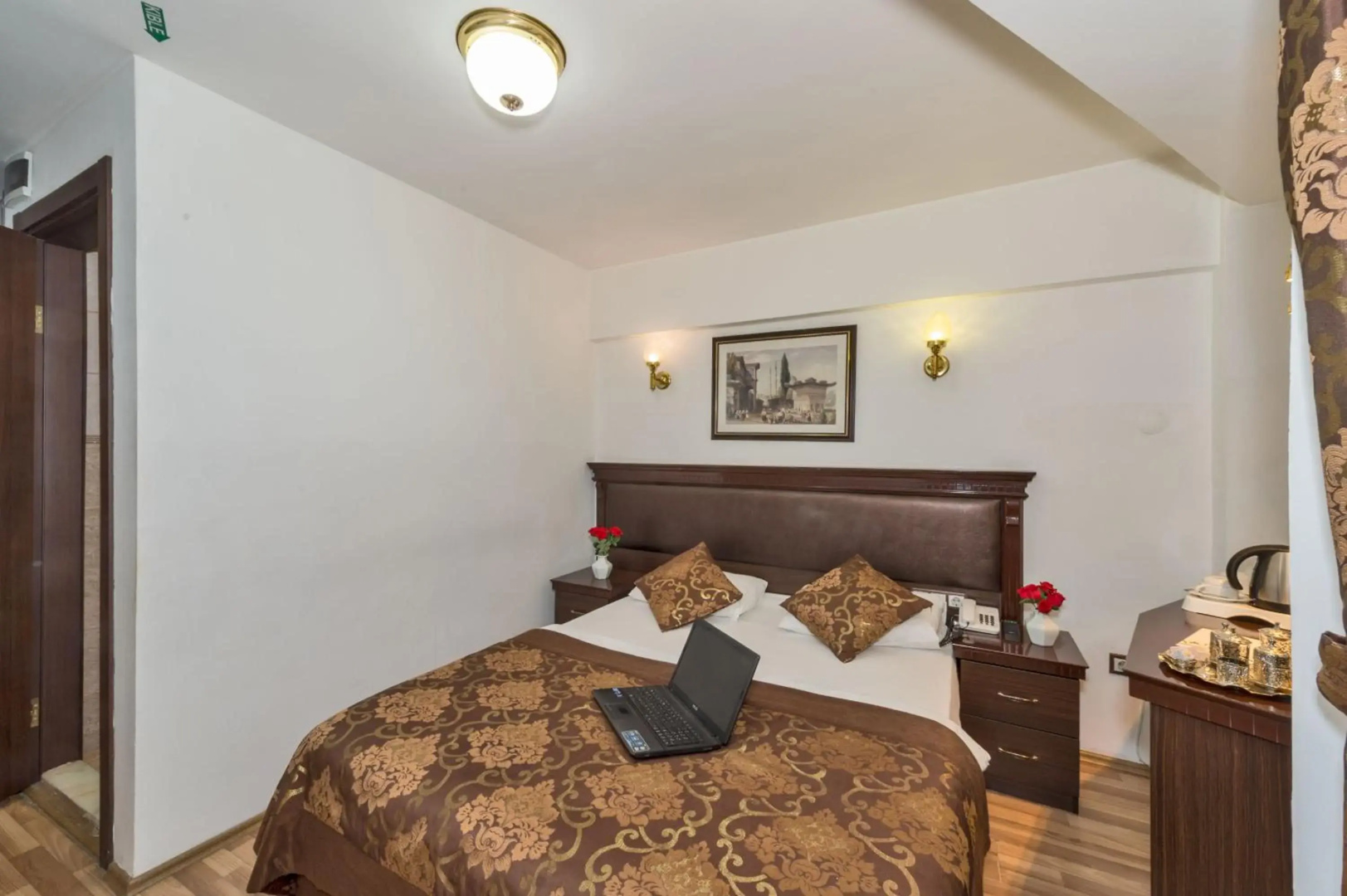 Foto - Kuran Hotel International