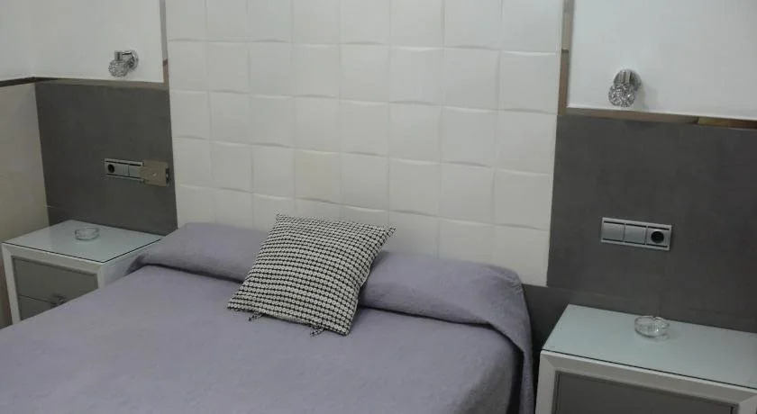 Photo - Hostal La Hispanidad