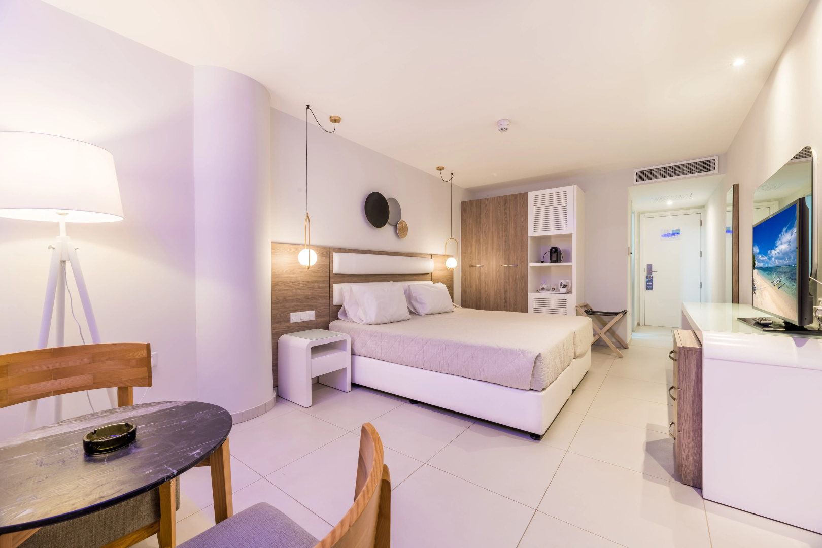 Foto - Tasia Maris Sands - Adults Only
