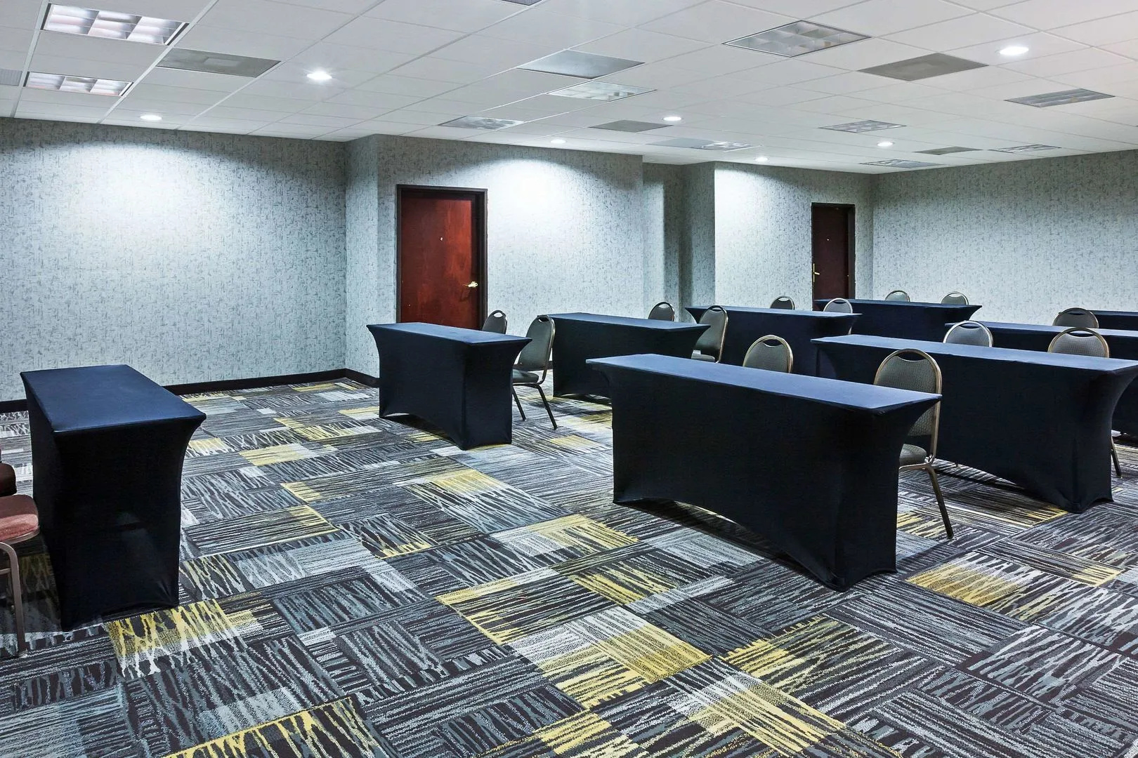 Photo - Comfort Inn & Suites Irving Las Colinas DFW