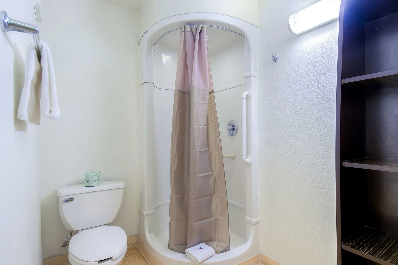 Foto - Studio 6 Suites Las Vegas, NV - Tropicana