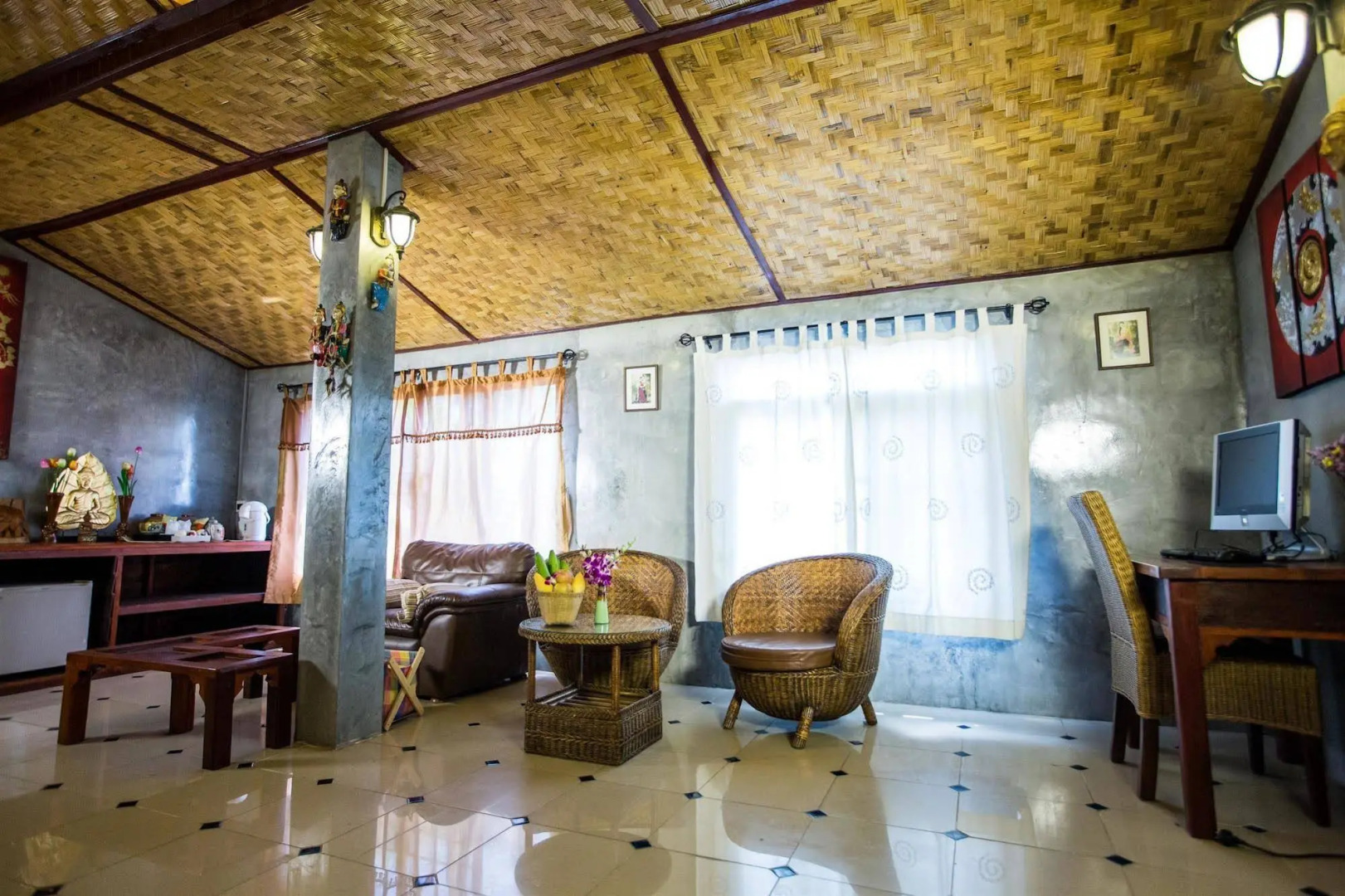 Photo - Buri Gallery House