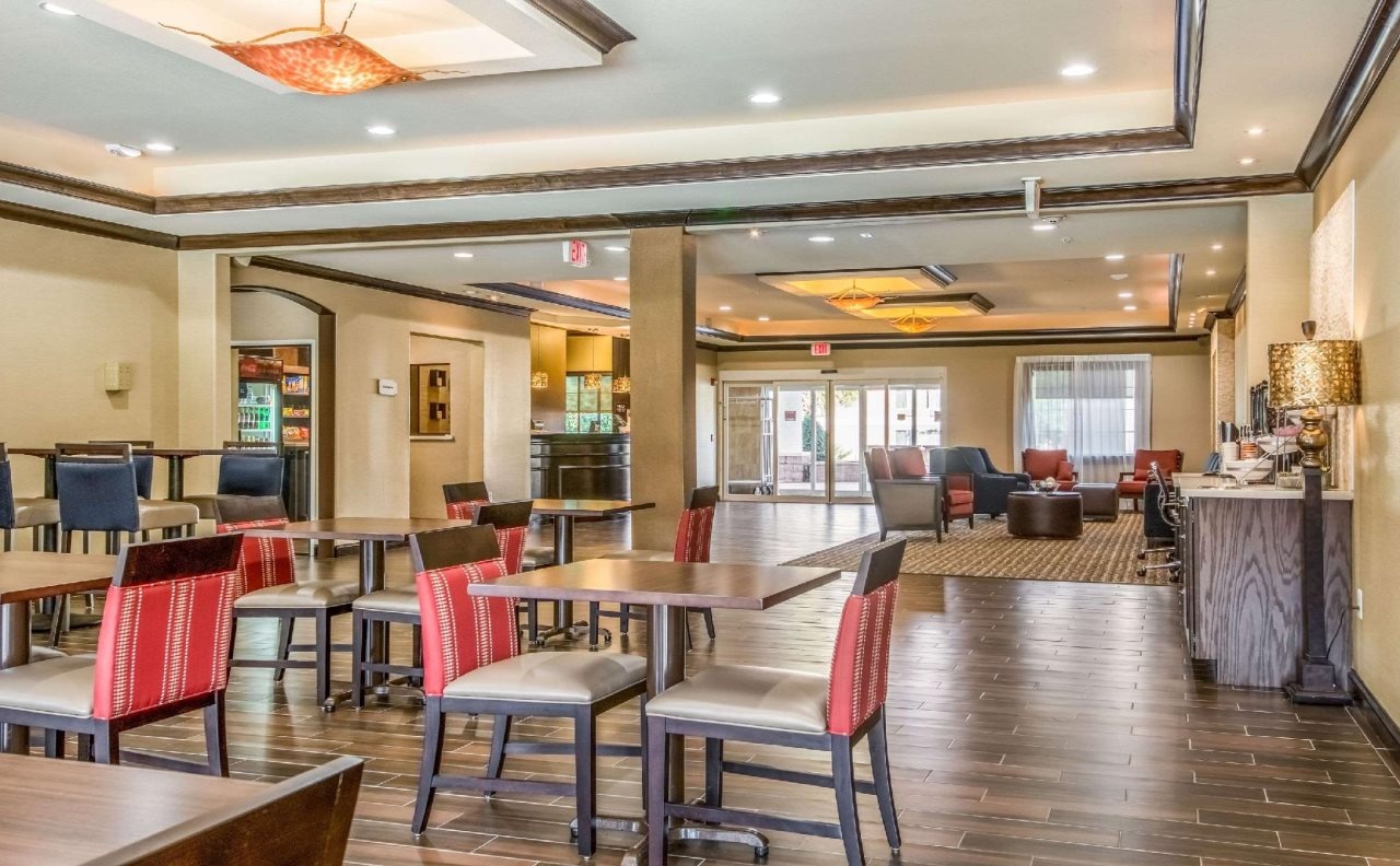 Photo - Comfort Suites Alexandria North
