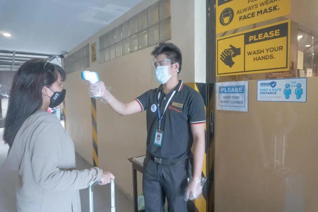 Foto - RedDoorz at Hotel Rosemarie