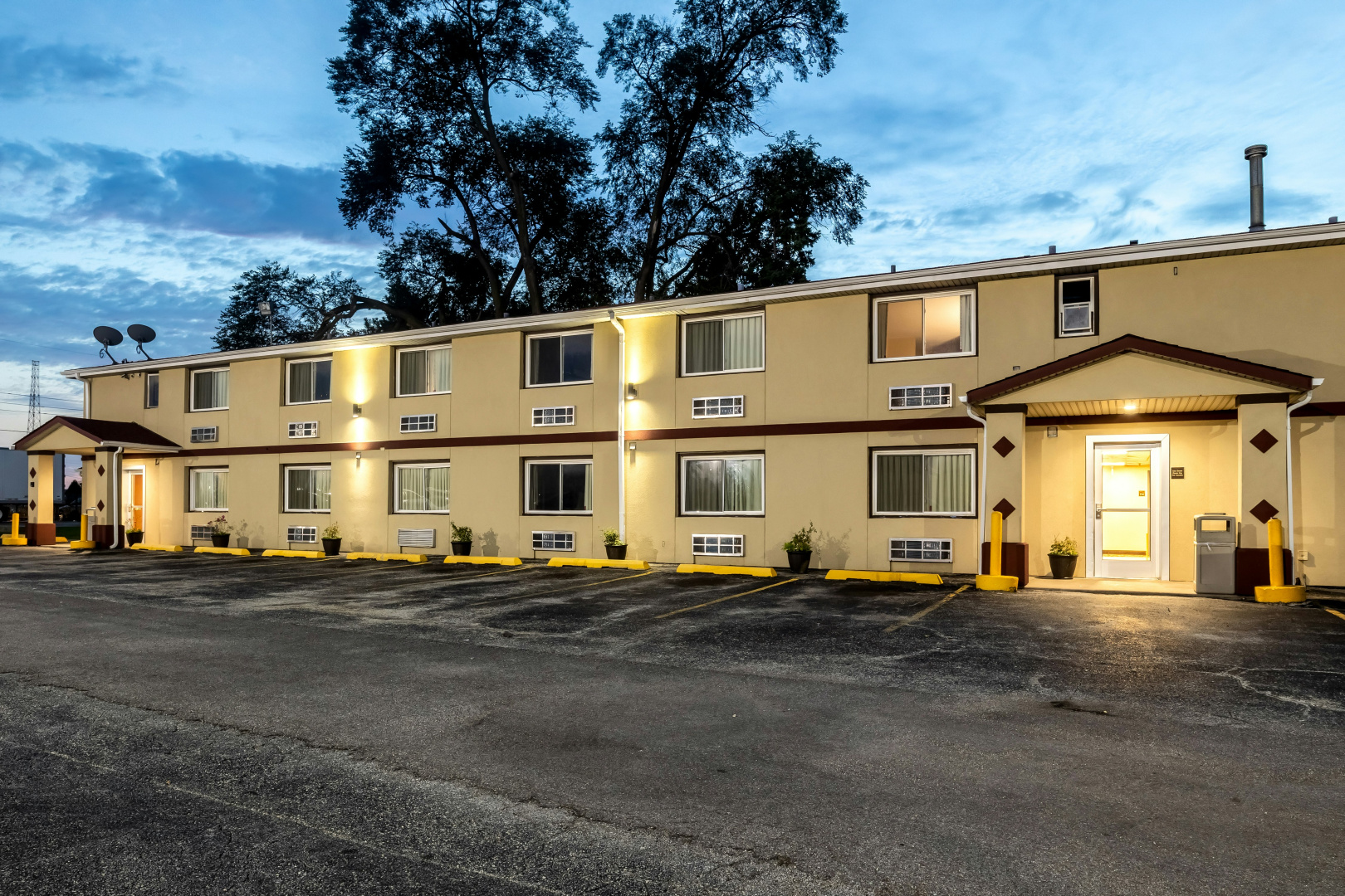 Photo - Red Roof Inn Chicago - Alsip