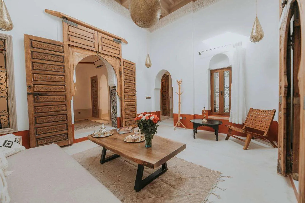 Photo - Dar Akal
