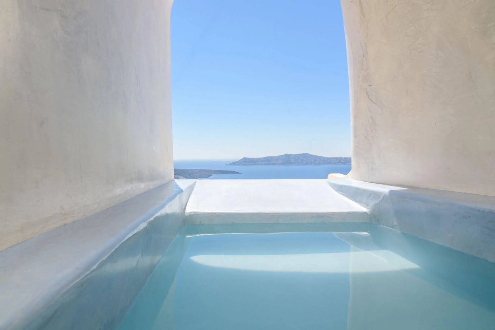 Photo - On the Cliff