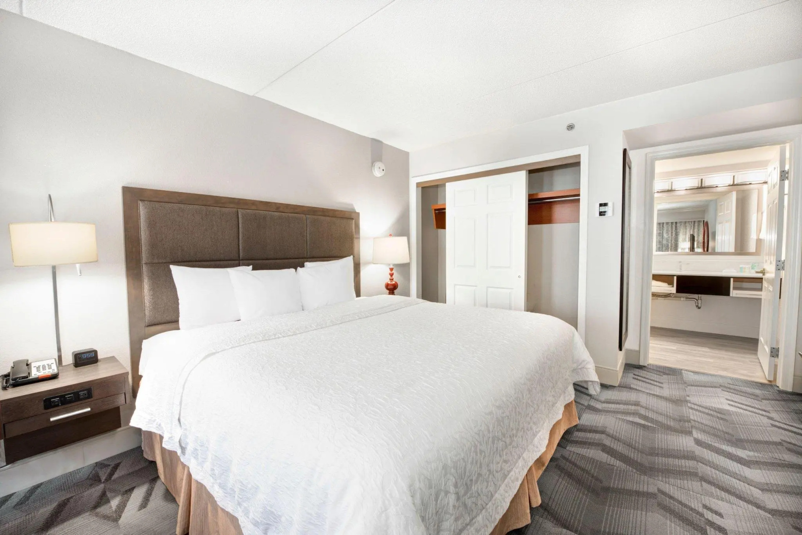Photo - Hampton Inn & Suites Atlanta-Galleria