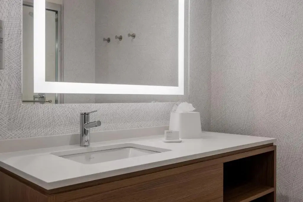 Photo - Home2 Suites By Hilton Houston Downtown Convention Center