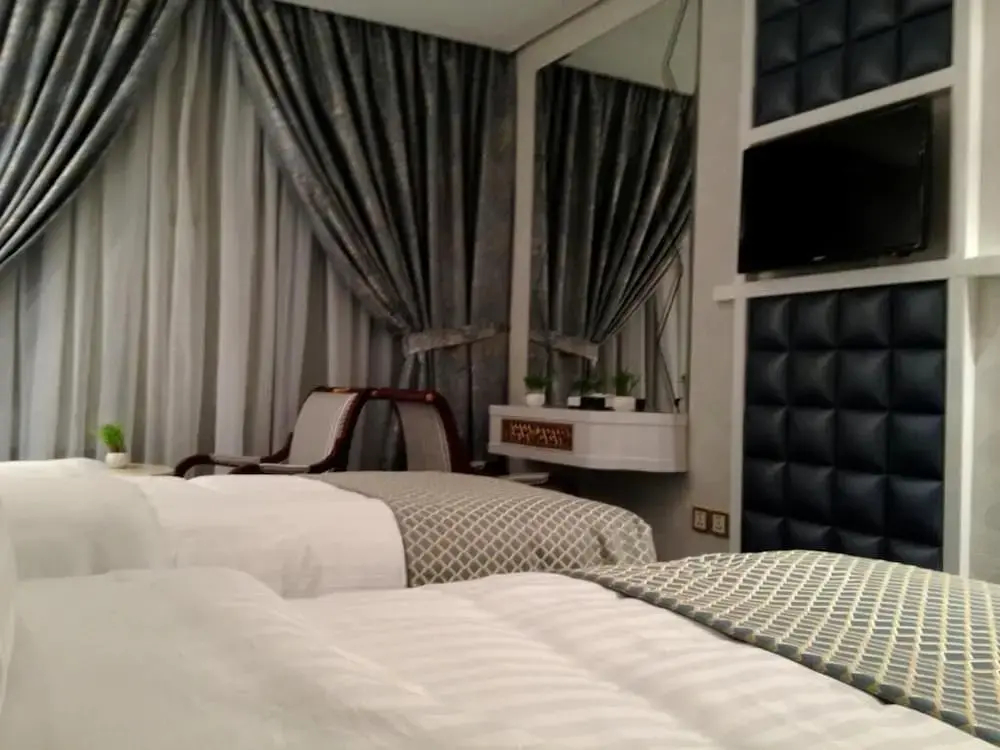 Photo - Montana Al Azizia Hotel