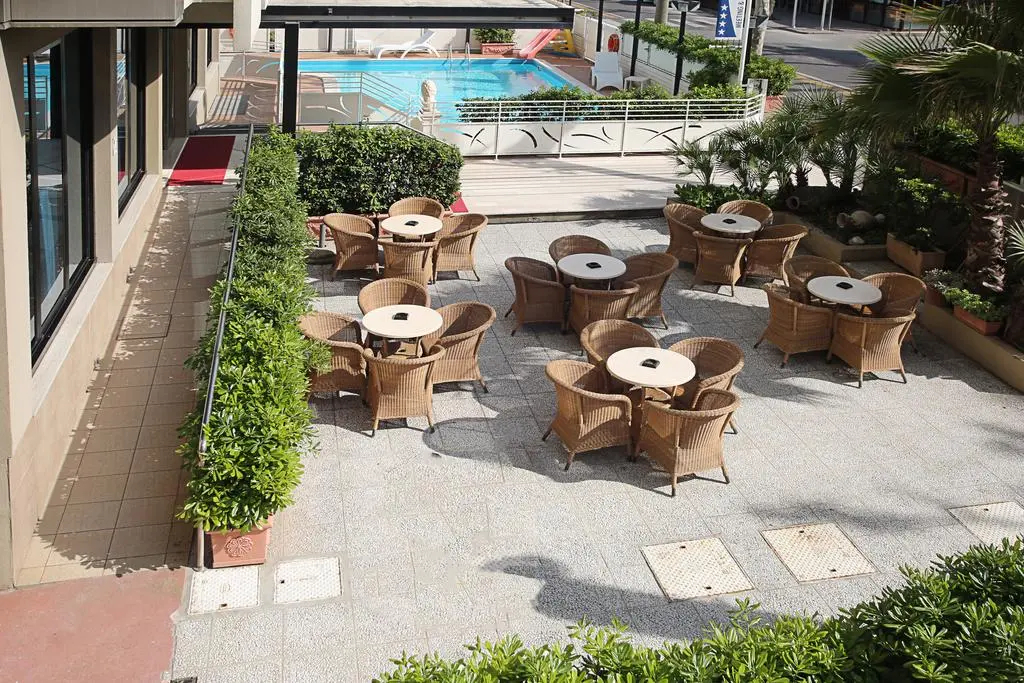 Photo - Hotel Du Soleil