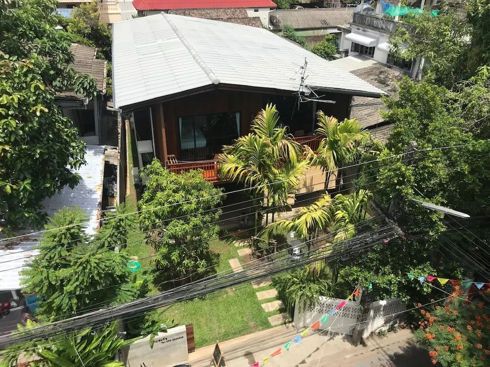 Photo - The Eight Ratvithi House