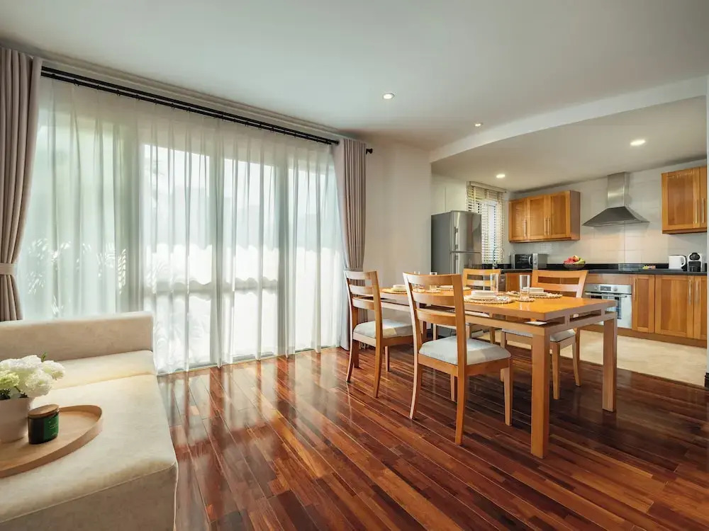 Foto - Elegant Suites Central