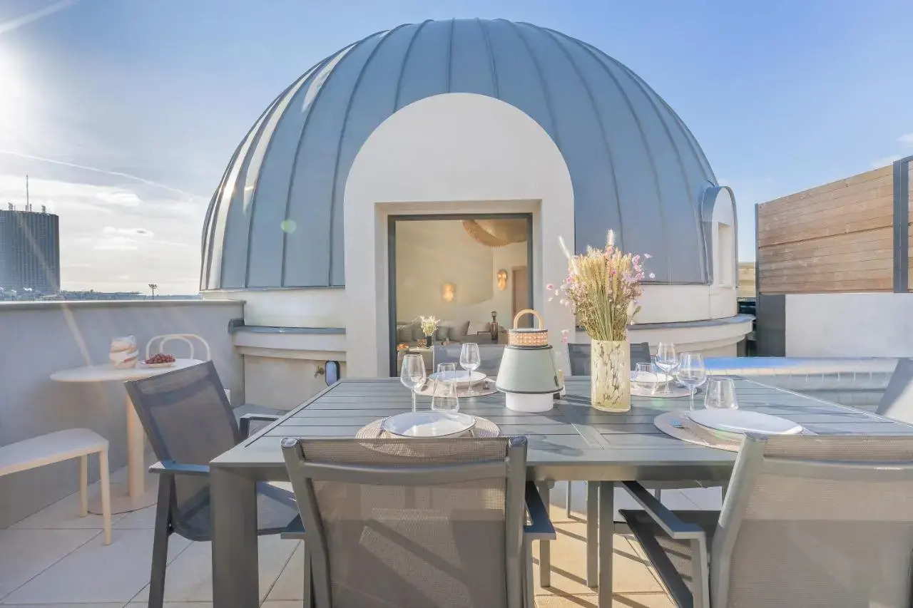 Photo - Yuna Porte-Maillot - ApartHotel