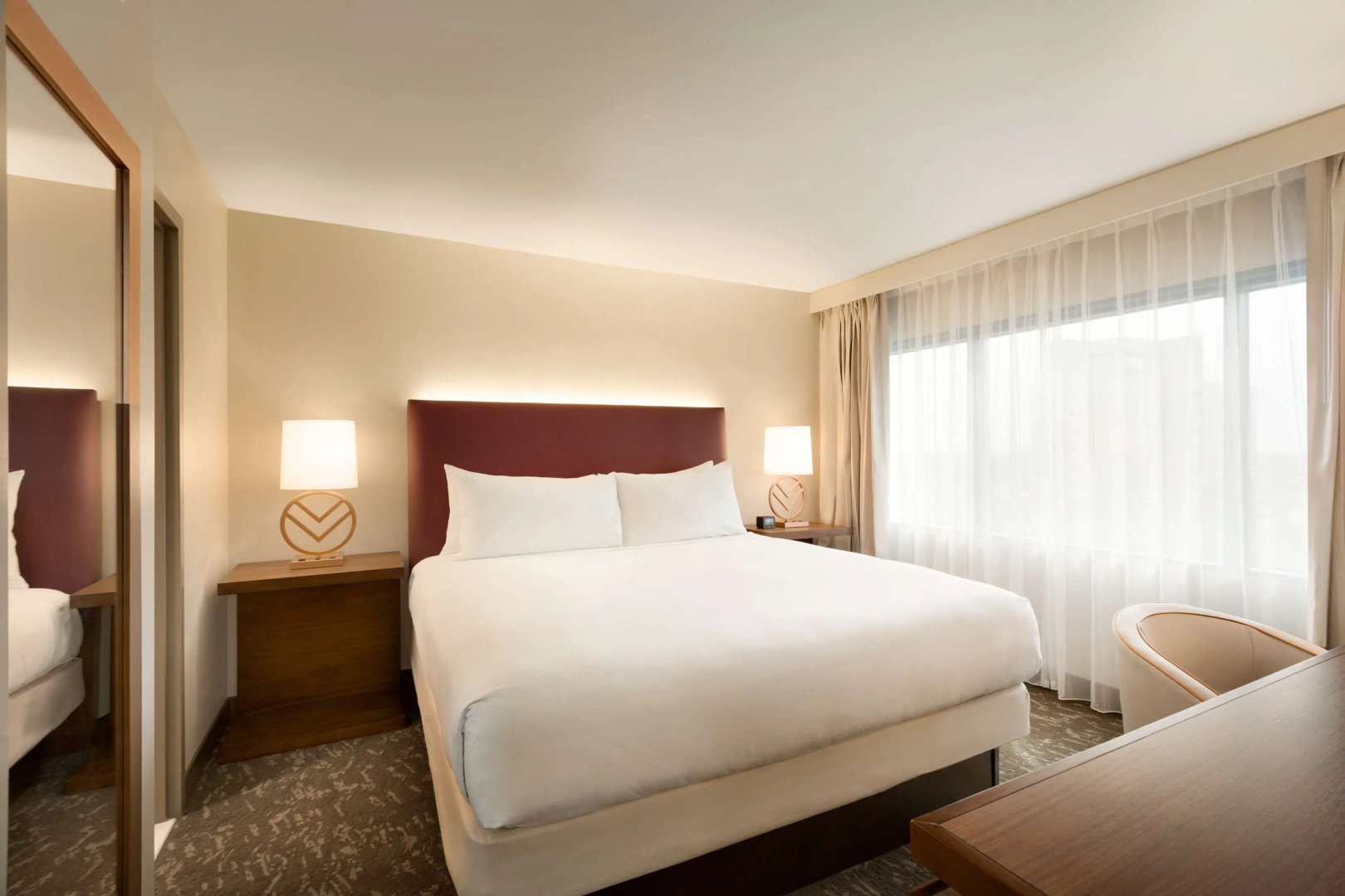 Photo - Embassy Suites by Hilton Phoenix Downtown North