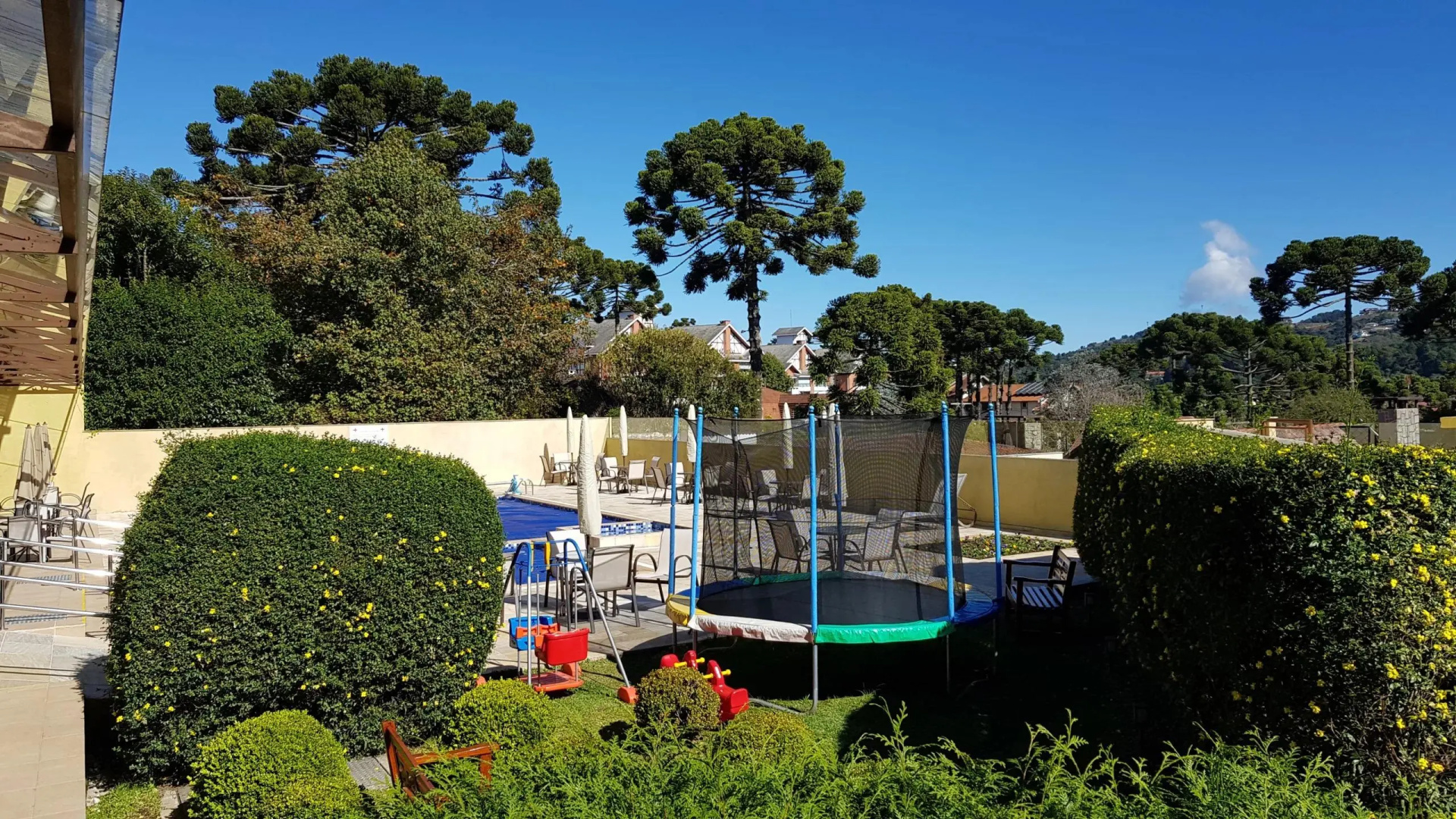 Foto - Hotel Le Renard - Campos do Jordao