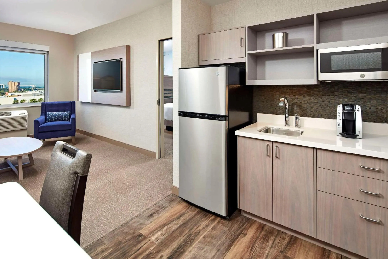 Photo - Candlewood Suites Anaheim - Resort Area by IHG