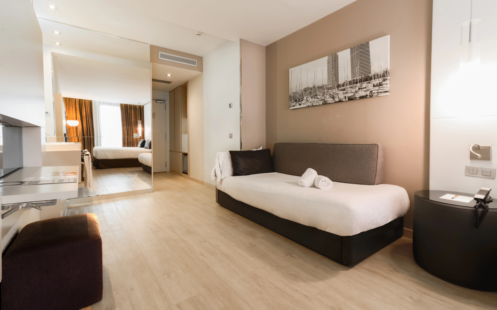 Photo - Grums Hotel