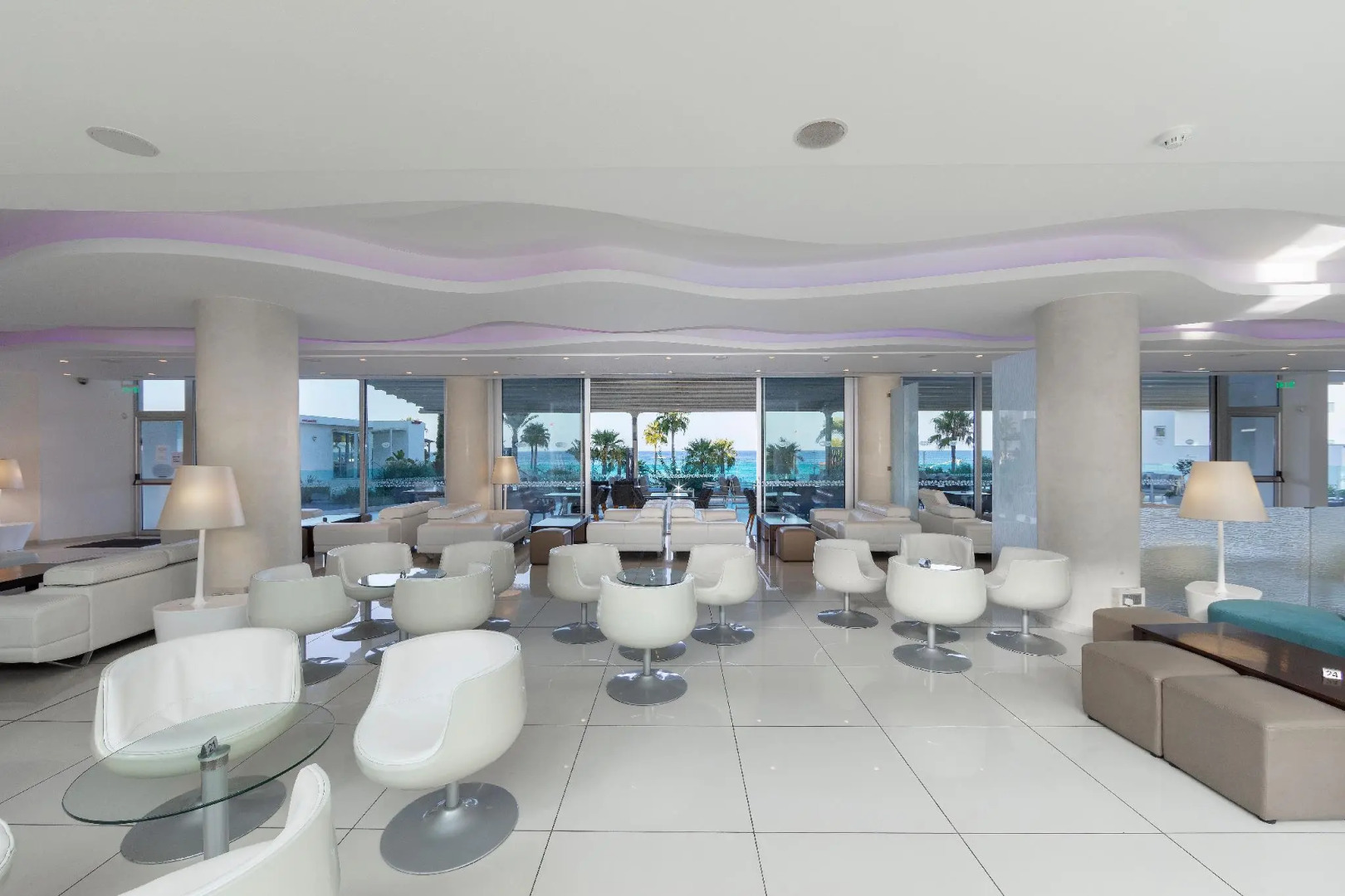 Photo - Vrissaki Beach Hotel