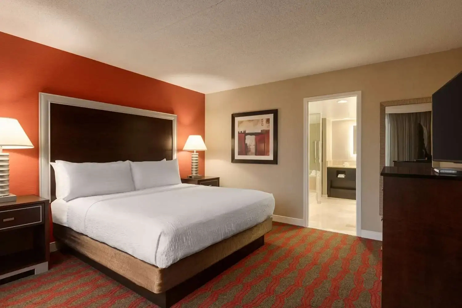 Photo - DoubleTree by Hilton New York LaGuardia Airport