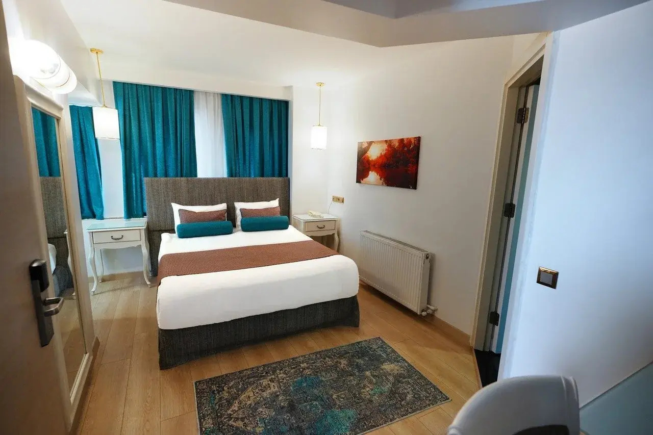 Photo - Taximtown Hotel