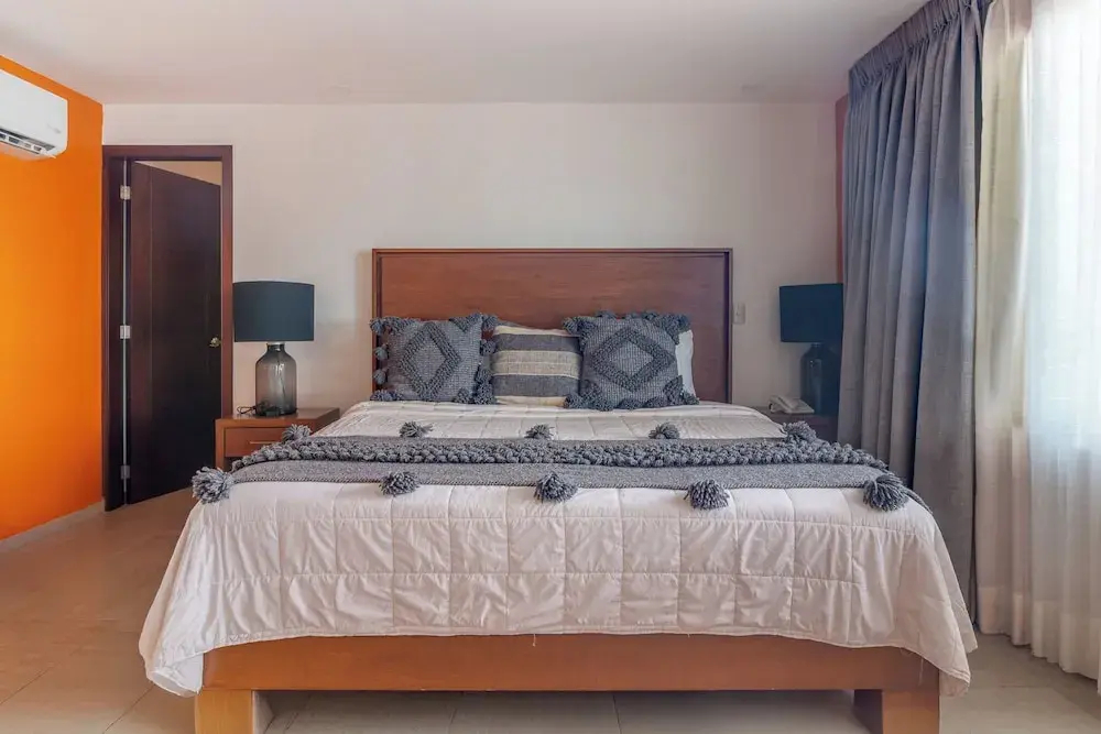 Photo - The Paramar Beachfront Boutique Hotel With Breakfast Included - Downtown Malecon