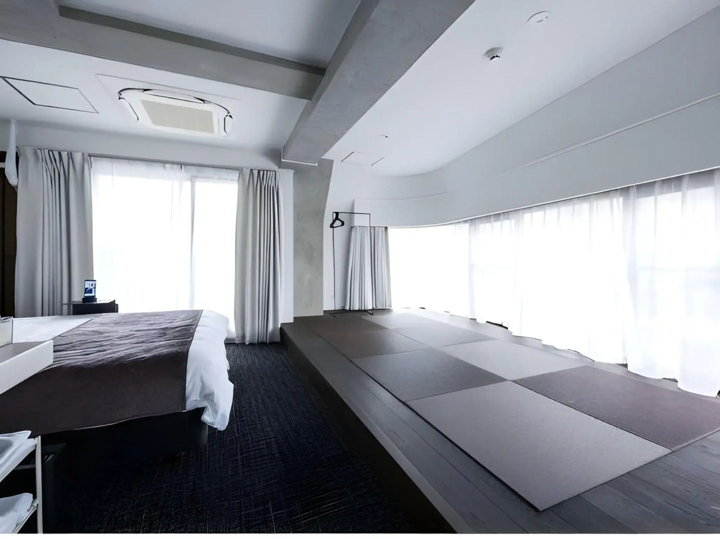 Photo - UNPLAN Shinjuku