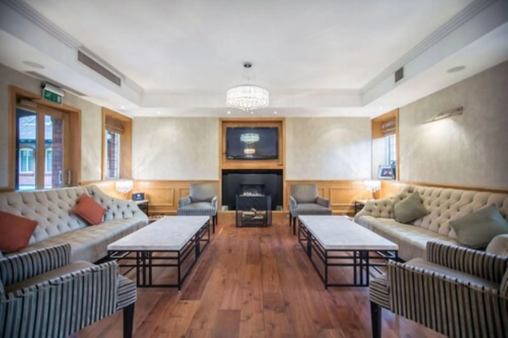 Photo - The Pillar Hotel