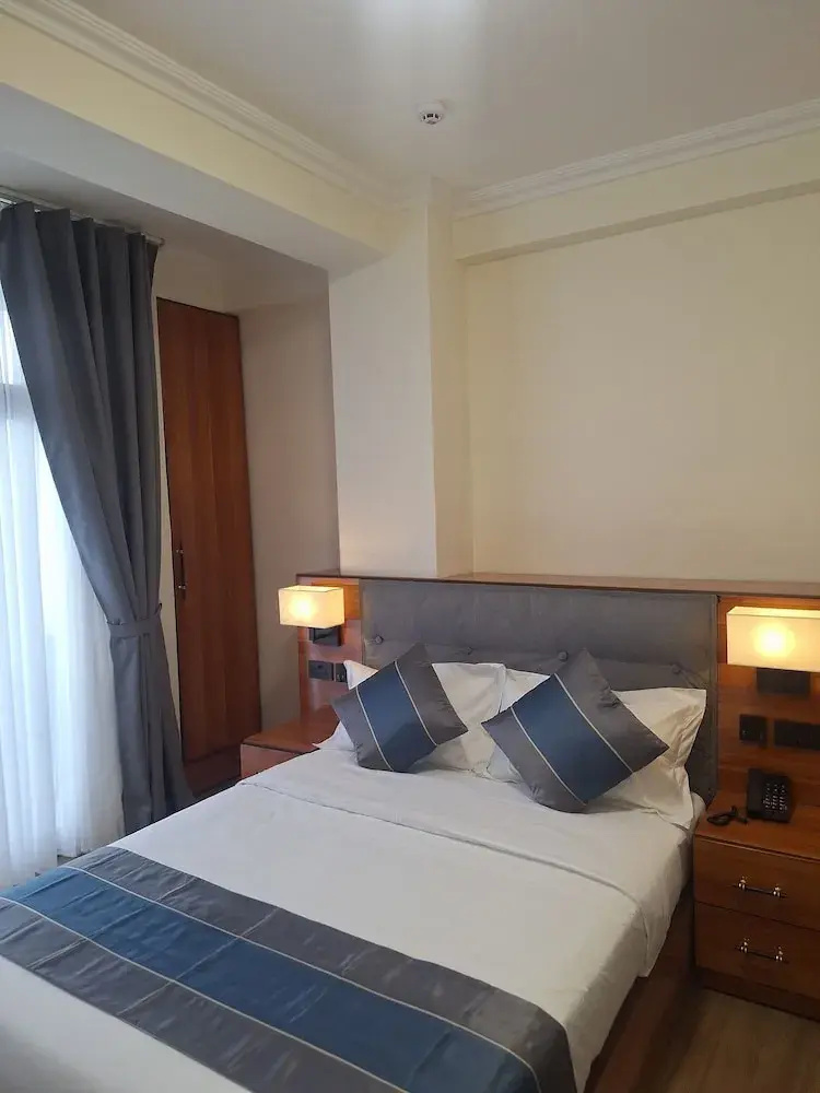 Foto - Point Central Hotel