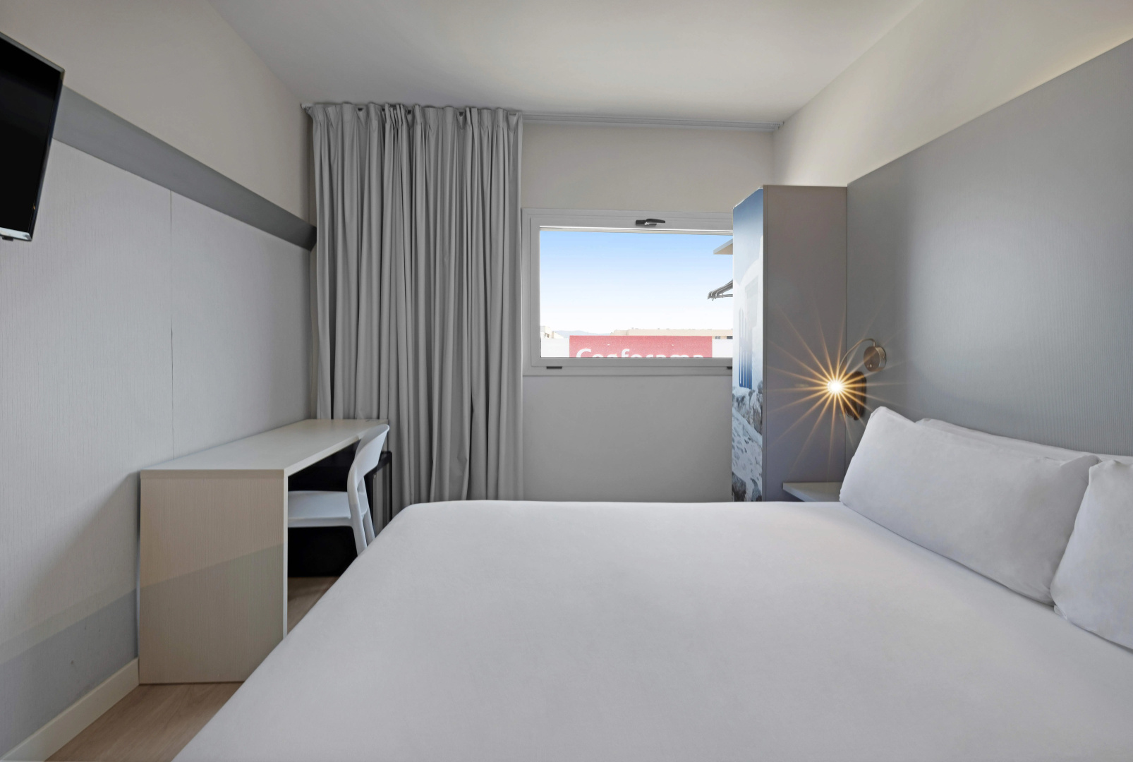 Foto - B&B Hotel Girona 2