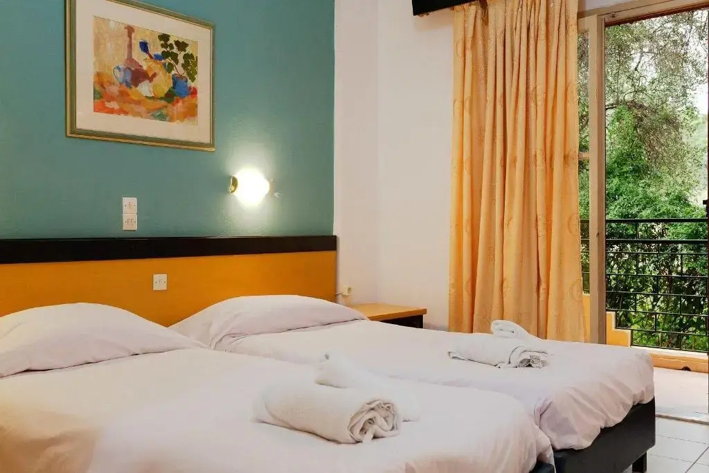 Photo - Wilde Rose Hotel